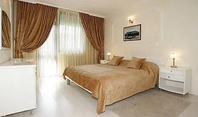 Hotel Novi Sad 호텔 노비사드