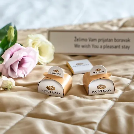 Hotel Novi Sad 호텔 4*