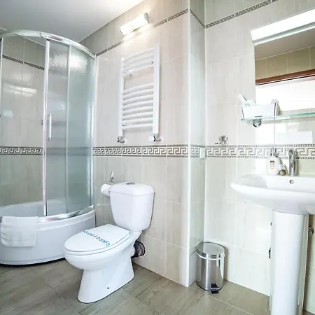 Hotel Novi Sad 호텔 4*