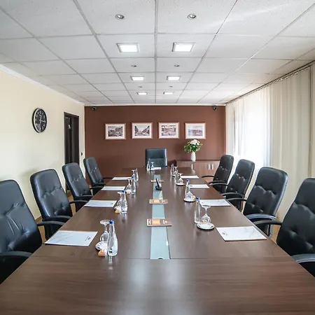 Hotel Novi Sad 호텔 4*