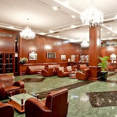 Hotel Novi Sad 호텔 4*